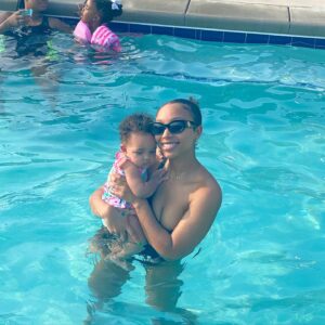 Zonnique Pullins Instagram - my best friend calls me mommy🥹
Happy Mother’s day to all the beautiful mothers!!!🌹