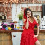 Ebru Şahin Instagram – O zaman dans :) 💃🏻