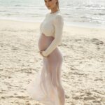 Bar Refaeli Instagram – It’s Mother’s Day. But I don’t see my 🏆 and I can’t hear a round of applause 🫤