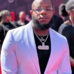 LeToya Luckett Instagram - ✨GAVIN✨

Happy birthday to my 4eva homie, my 1st best freind, my brother @g_luck !! 🎉🎉🎉🎉

Conversation from last night:
ME: “Dannnnggg you old homie”
Him: “Nah, ma ain’t push me out til 1:30pm, so I’m still 38.
ME: “that’s not how this go 🙄”
Him: “But anyway, you like ancestor old though. Like you’re used to being old” 
Me: 🤬

In closing, you’ve been the BEST pain in my butt since you got here, but I wouldn’t trade our love, loyalty & friendship for nothin!! Love you bro! I pray that God continues to bless you in all you do! ❤️

Ps: These photos are a result of you not sending the new pics you were supposed to send me 3 hours ago. Love ya! 😬