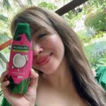 Julia Montes Instagram – Hi girls! Have you heard of @palmoliveph’s Spin & Win promo? 

Super excited dahil sa Palmolive Spin & Win, may chance kang manalo ng P2 Million in INSTANT cash prizes! 

BUY any Palmolive Hair Care Product
CHAT with Palmolive’s FB Page
SPIN the wheel of instant cash prizes

Sali na! #PalmolivePH #SpinAndWin 💚
