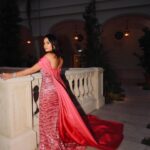 Hend Sabry Instagram - La Vie en Rose à #Cannes
Shot by @karlphotography 
@alikaroui 
@cartier 
#cartiercollection 
@emmanuelle_diorpro @diorbeauty 
@dessangeparis @romaindurandhair