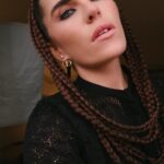 Karla Souza Instagram - Es un honor haber sido testigo de ver como @dior representó a  México y sus mujeres en esta colección inspirada por Frida Khalo. Ver la elegancia y el estilo de Dior fusionarse con la cultura Mexicana en este desfile fue algo increíble. Felicidades @mariagraziachiuri por esta obra maestra y gracias por escojer a Mexico para esta semana de belleza que nos regalaste

Que orgullo ser mexicana, una noche inolvidable! 

It is an honor to have witnessed how @dior represented Mexico and its women in this collection inspired by Frida Khalo. Seeing the elegance and style of Dior merge with the Mexican culture in this show was something incredible. Congratulations @mariagrazia for this masterpiece and thank you for choosing Mexico for this week of beauty that you gave us

Proud to be a Mexican women, an unforgettable night!

#DiorCruise2024 #Dior #diorbeauty