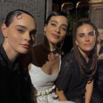 Karla Souza Instagram - Es un honor haber sido testigo de ver como @dior representó a  México y sus mujeres en esta colección inspirada por Frida Khalo. Ver la elegancia y el estilo de Dior fusionarse con la cultura Mexicana en este desfile fue algo increíble. Felicidades @mariagraziachiuri por esta obra maestra y gracias por escojer a Mexico para esta semana de belleza que nos regalaste

Que orgullo ser mexicana, una noche inolvidable! 

It is an honor to have witnessed how @dior represented Mexico and its women in this collection inspired by Frida Khalo. Seeing the elegance and style of Dior merge with the Mexican culture in this show was something incredible. Congratulations @mariagrazia for this masterpiece and thank you for choosing Mexico for this week of beauty that you gave us

Proud to be a Mexican women, an unforgettable night!

#DiorCruise2024 #Dior #diorbeauty