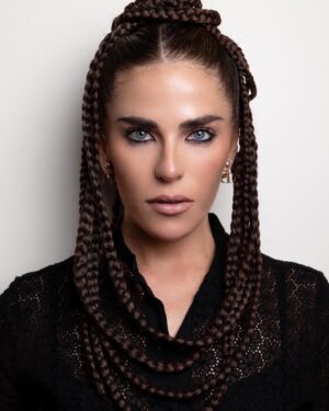 Karla Souza Instagram - Gracias @dior @diorbeauty @mariagraziachiuri for an unforgettable night! #DiorCruise2024 #Dior #DiorBeauty

Makeup@salvadorgonzalezmakeup
Hair @ernestovargas_hair
Full Look @dior@diorbeauty
Photos @luismeza8