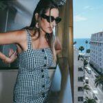 Amina Khalil Instagram - Bonjour Cannes ❤️ 

So happy to be here at @festivaldecannes 
Its a true honour to be invited to this legendary festival. 
And tomorrow, you’ll know why I’m here :) 

📸 @a_zaatar