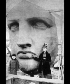 Lauren Cohan Instagram - New artwork for DEAD CITY, coming to a billboard near you…

When Lauren first told me about the new Walking Dead spinoff that takes place in NYC, I immediately had an image in my mind of Maggie and Negan facing off in the hollowed eye sockets of a decaying Statue of Liberty. We eventually realized that Lady Liberty was actually not big enough for 2 people to stand in the eyes, but after a few mockups and revisions we arrived at another composition with the characters in the foreground. This final version was made by the amazing artists at @the_la_agency (they do all your favorite movie posters) with art direction and supervision by the AMC team: Ed Benitez, Nancy Hennings, Michelle Ragone, Ahmed Fakhr and Mark Williams. Photography by James Dimmock.