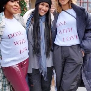 Tami Roman Instagram - MY WHOLE LIFE A MOVIE! They got @tichinaarnold to STAR IN 💫 and @terrijvaughn to direct 🎥  So Fly Christmas 💛

#WorkinWitABoss #BlackGirlMagic #BigBankTakeLilBank #ThankYouGod #SoFly #RomCom #LivingMyDreams
