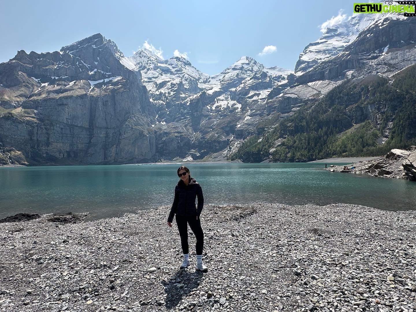 Sheryl Rubio Instagram - 48 horas en Suiza (Lausanne|Bern|Thun|kandersteg) ✨🫶🏻 uno de los lugares más hermosos que he visitado en la vida. Un país que estaba en mi checklist y por fin pude conocer. Ver a una vieja amiga del colegio, conocer la ciudad en la que vive y visitar otras ciudad y lugares mágicos. QUE INCREÍBLE EXPERIENCIA… ¿saben cuál es mi siguiente destino?