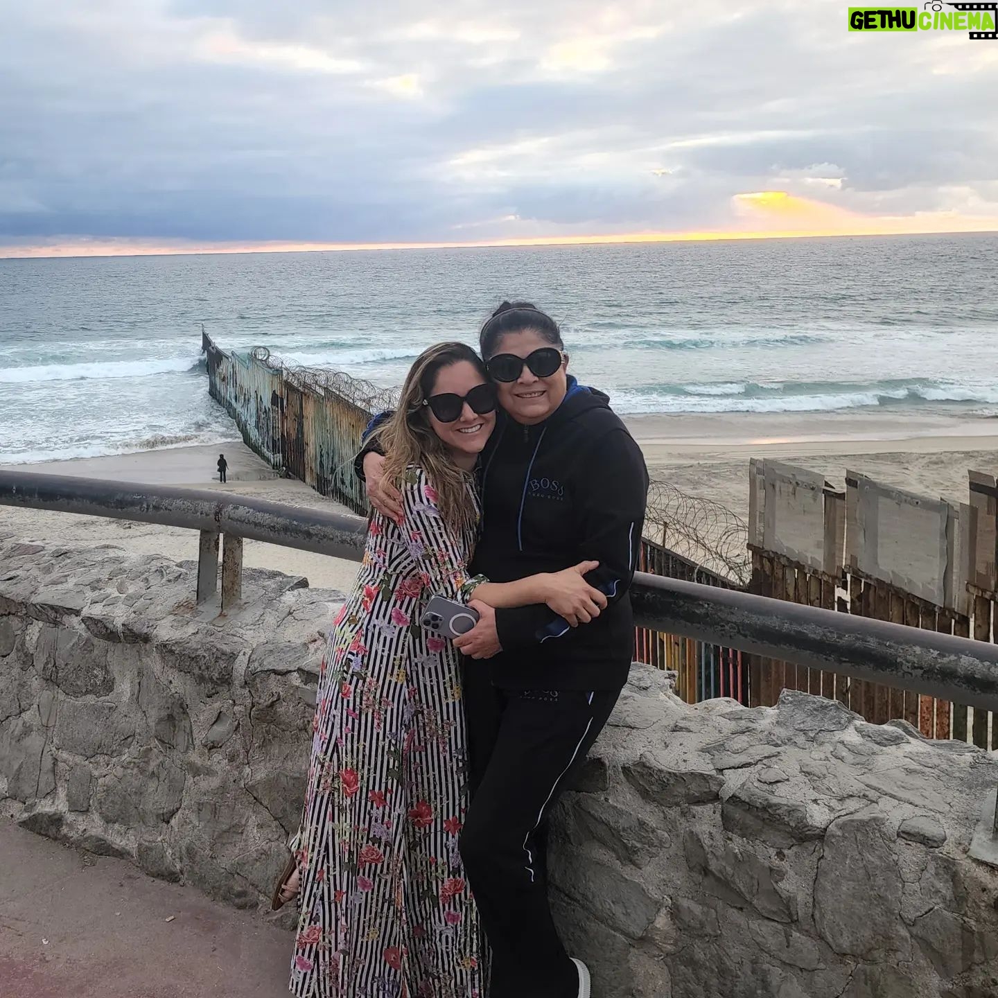 Sherlyn Instagram - Cuantas aventuras Queen te adoro @victoriaruffo