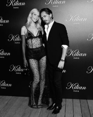 Poppy Delevingne Instagram - 🖤 M O R E C A N N E S S P A M 🖤 

@kilianparis #KILIANPARIS #KILIANxCANNES #Ad 

barely there dress by @dolcegabbana 
@repossi jewels 
@nickyyates
@tobimakeup 
@philippverheyen 
@lordgmv for @augustinusbader
