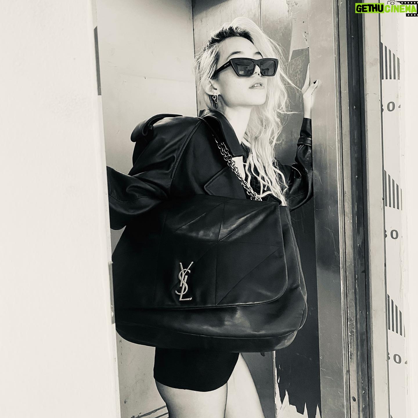 Chicha Amatayakul Instagram - @ysl @anthonyvaccarello 🖤✨