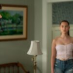Lola Tung Instagram - here’s a little first look at season 2!! @thesummeriturnedpretty 🌹