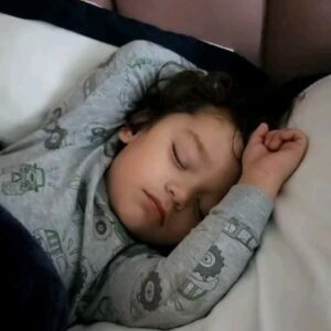 Sherlyn Instagram - Hoy cumple 3 años este angelito @andrenuestrobebe que privilegio ser tu anfitriona en esta vida! Te amo infinito