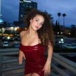 Sofie Dossi Instagram - fun night❤️