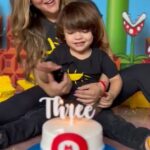 Sherlyn Instagram - Feliz cumpleaños amor de mi vida!!
@andrenuestrobebe 
Fotos de @pamelakaim_photography 
Tshirts de @kikachavezbrand 
Pastel de @altagliobylupi