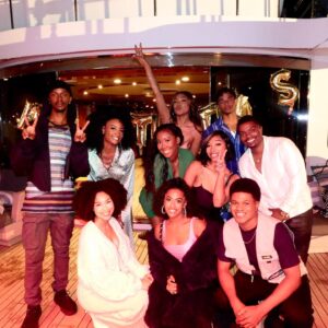Zonnique Pullins Instagram - last day filming for my first movie role🥹 literally the best experience being around so many beautiful people💐 I miss y’all already!!!