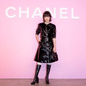 Nana Komatsu Instagram - Metiers d’art collection 2022/23 @東京
🇸🇳🧶🎼📝☘️🇫🇷🪡🎸👯🎬🇯🇵