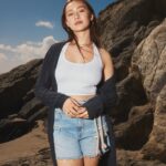 Lola Tung Instagram - summer moooood @americaneagle #aepartner #aejeans

hair: @danawillcutyou 
makeup: @misha212