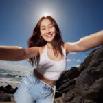 Lola Tung Instagram - summer moooood @americaneagle #aepartner #aejeans

hair: @danawillcutyou 
makeup: @misha212