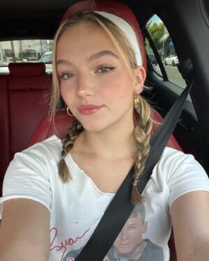 Jayden Bartels Instagram - on the way ‼️🏎️
