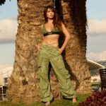 Ebru Şahin Instagram - 🌴
________________
📸 @ali_kalyoncu ⚡️
#harpersbazaar
