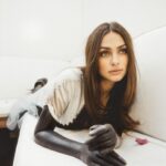 Renata Notni Instagram – La otra noche 🐈‍⬛
