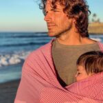 África Zavala Instagram – Feliz día papito  @leonperazapro 🎊eres el mejor papi del mundo ❤️te amamos !! Atte Leoncito  y mami.  #Felizdiaatodoslospapisdelmundo 🙏 #Dioslosbendiga