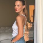 Bar Refaeli Instagram – 💋