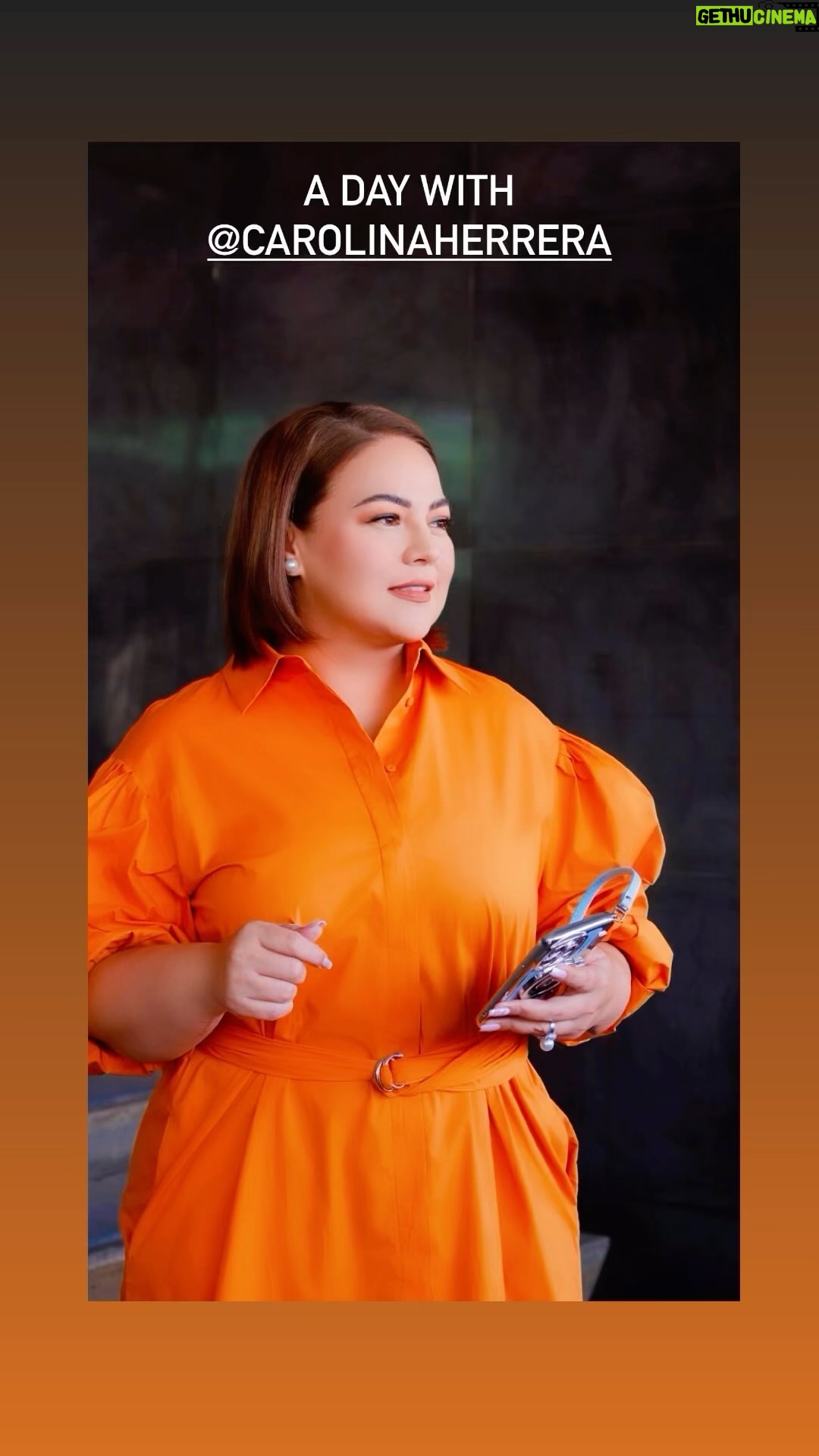 Karla Estrada Instagram - @carolinaherrera 🌹