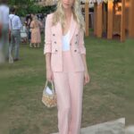 Poppy Delevingne Instagram - pink lady for @veronicabeard 💕

#SpottedInVB #Ad