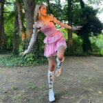 Angèle Instagram - 🏹 buvons beaucoup d’eau 💦