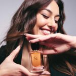 Dilan Çiçek Deniz Instagram – Armani Sì ile tutku dolu bir yaz ♥️
@armanibeauty 

#Armanibeauty #ArmaniSi #Fragrance