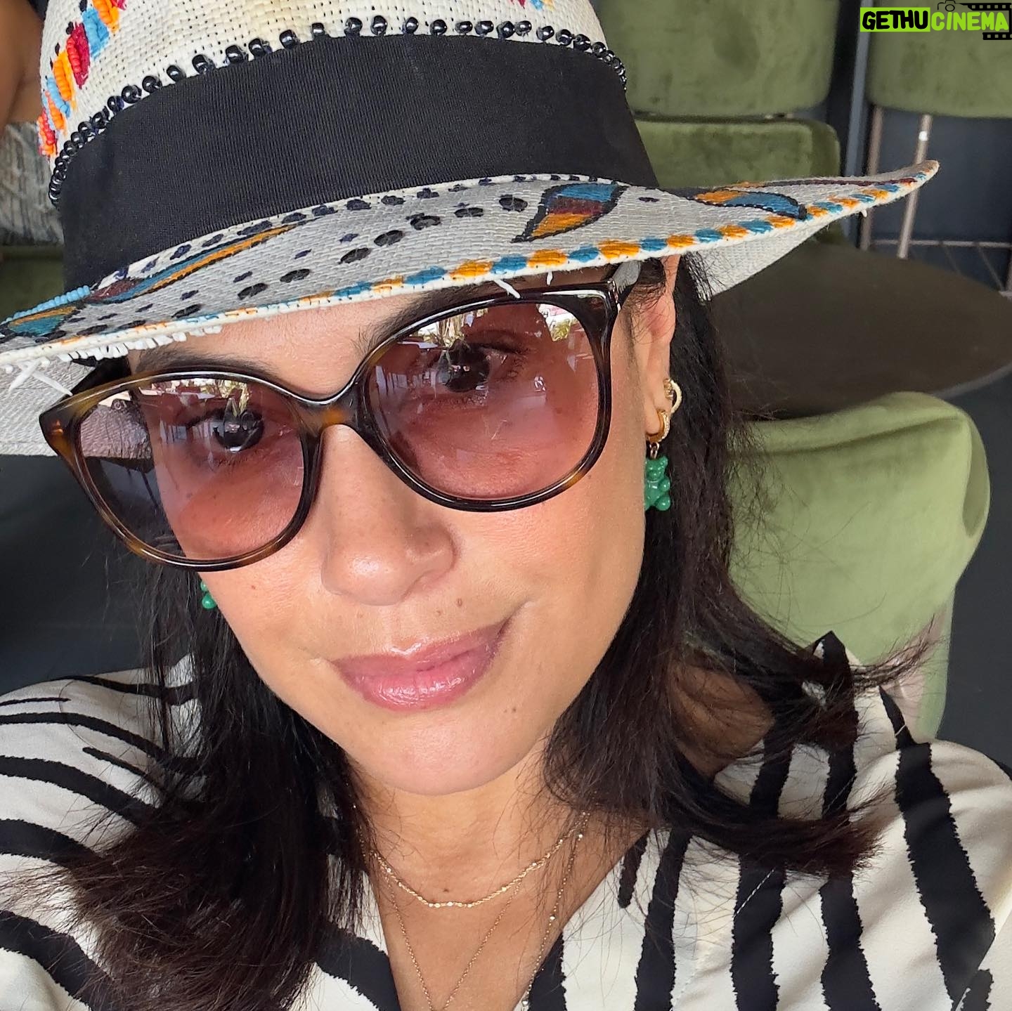 Hend Sabry Instagram - Hope you are all enjoying your break ❤️🥰🙏