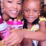 LeToya Luckett Instagram - ✨SUMMER TIME✨

With the kiddos in swim class I have to go extra hard on making sure their hair stays goood & conditioned! I can ALWAYS depend on my favorite Rice water collection by @mielleorganics to come through in the clutch. The littles are becoming  more comfortable with sitting under the dryer, so we’re definitely going to get that deep conditioning going!!! 

miellepartner #ad