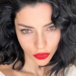 Merve Boluğur Instagram -