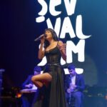 Şevval Sam Instagram – “Rock’ı Severiz” 🖤
#birderdimvar #amanaman #haydigeliçelim #gülpembe 
Tüm dijital platformlarda..diğerleri yolda😉🤩⭐️⭐️⭐️⭐️⭐️
Fotoğraflar @halilguzel ❤️