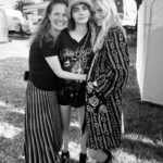 Poppy Delevingne Instagram - My favourite place on earth ~
You didn’t disappoint… 
Love you from the bottom of my cider fuelled heart @glastofest ✨