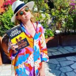 Elizabeth Banks Instagram - I brought this all-American book by a wonderful American @jaketapper to read while I’m not in America but celebrating America’s birthday. Congrats friend on All The Demons Are Here. … and happy 4th all