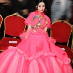 Fan Bingbing Instagram - Viktor & Rolf 2023 Fall/Winter Haute Couture show in Paris. 🩷

Makeup & Hair: @_christopherbu_ 
Photography: @yuanyizhang 
Coordinated by: @wishgui3 @jerseychong