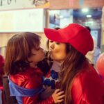Sherlyn Instagram - No somos muchos pero esta pequeña familia tiene amor para encender galaxias enteras! Siempre @andrenuestrobebe estamos amándote con todo el corazón