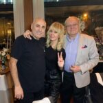 Valeriya Instagram - Сегодня 80-летний юбилей отмечает легендарный музыкант, создатель и  бессменный руководитель группы "Самоцветы" Народный артист России Юрий Фёдорович Маликов. Слушатели всех поколений знают и до сих пор поют песни, созданные его коллективом, они стали классикой нашей эстрады: " Вся жизнь впереди», «Все, что в жизни есть у меня», " Мой адрес —Советский Союз" и мн.др. Я с гордостью говорю, что мы дружим семьями, от родителей до внуков. Семья Маликовых —пример настоящих искренних отношений,  взаимной поддержки, объединения общими целями и задачами, а уж любовь  Юрия Фёдоровича и Люсечки ( уж извините, её по-другому никто не называет), которая длится  больше 50 лет, вызывает только восхищение. Я желаю Юрию Фёдоровичуа крепчайшего здоровья и ни за что на свете не сбавлять оборотов. Любим и очень ценим наши отношения. ♥️😘🌹@yurimalikov @dmitriy_malikov @innamalikova #юбилей #Самоцветы #деньрождения #юриймаликов