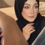 Erra Fazira Instagram - lama xmakeup my sis @errafazira 🫶🏻🫶🏻 thanks for having me ✌🏻