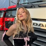 Angèle Instagram – La meilleure team en fait 🎀🎀
