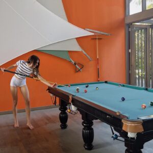 Dilan Çiçek Deniz Instagram - Sivaslı olduğum için havuzda kahvaltıyla bir fotoğrafım bile olamamış 👍🏻