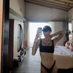 Dilan Çiçek Deniz Instagram – Sivaslı olduğum için havuzda kahvaltıyla bir fotoğrafım bile olamamış 👍🏻