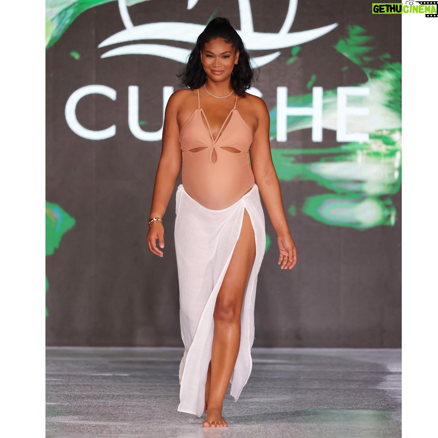 Chanel Iman Instagram - Miami Swim Week with my baby girl π€°π½πΌπ½ π @cupshe π