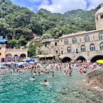 Elizabeth Banks Instagram - San Fruttuoso. Da Giorgio. Grazie.