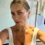 Ludwika Paleta Instagram - Amo los #photoshoots . Antes no me gustaban, no sabía que hacer con la cámara y cómo moverme. Ahora me siento como pez en el agua . Saben quién me enseñó? El genio @ecovarrubias #makeupnomakeup @pedroypablotorres