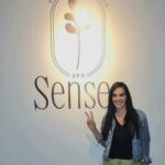 Scarlet Ortiz Instagram - ¡Gracias @ortizscarlet!

Por ser parte de la familia Senses 🌿. Por confiar en nosotros y ser la persona especial que eres. Que Dios te bendiga y que sigan los éxitos.

Caracas te espera con los brazos abiertos.

¡Nos vemos pronto!

¡Feliz viaje!

#Caracas #Senses #ScarletOrtiz # FelizViaje #Spa #estetica #hifu